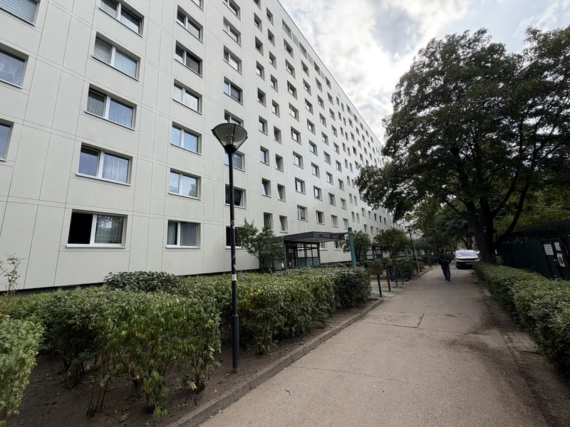 2-Zimmer-Wohnung mit WBS160-220 in Friedrichshain — photo 1